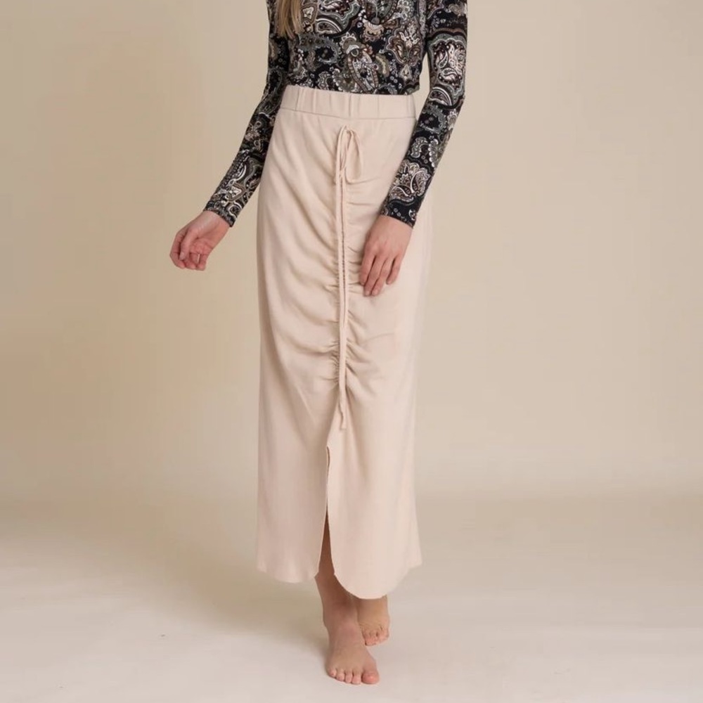 Tan Reversed Ruched Skirt